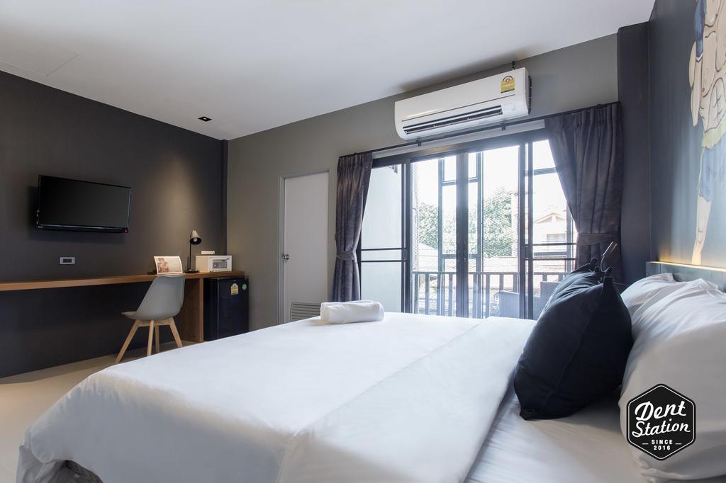Hotel Dent Station Resident Phuket Exterior foto