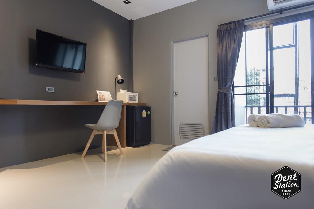Hotel Dent Station Resident Phuket Exterior foto