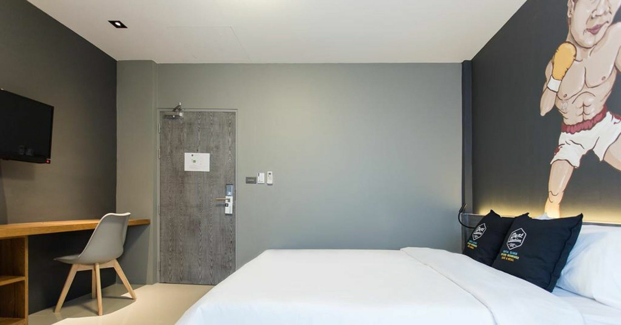 Hotel Dent Station Resident Phuket Exterior foto